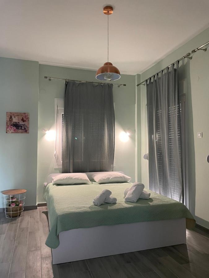 Sofias House Lägenhet Nea Kallikrateia Exteriör bild